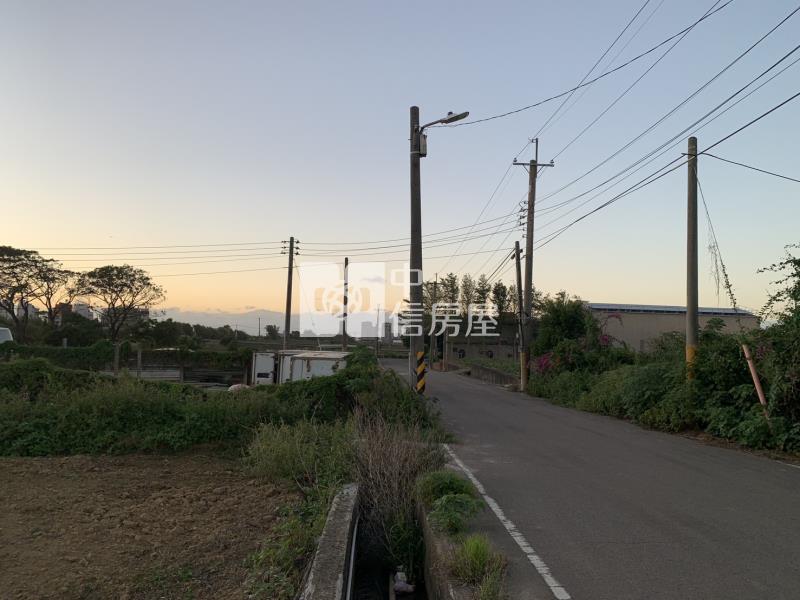 新屋精緻資材室+農地房屋室內格局與周邊環境