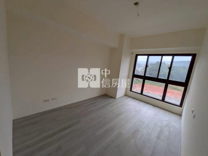 宜誠阿麗拉低樓層3+1房房屋室內格局與周邊環境