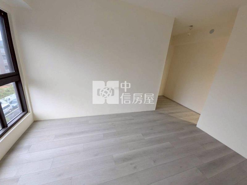 宜誠阿麗拉低樓層3+1房房屋室內格局與周邊環境