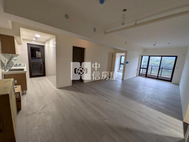 宜誠阿麗拉低樓層3+1房房屋室內格局與周邊環境