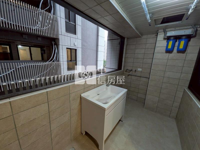 宜誠阿麗拉低樓層3+1房房屋室內格局與周邊環境