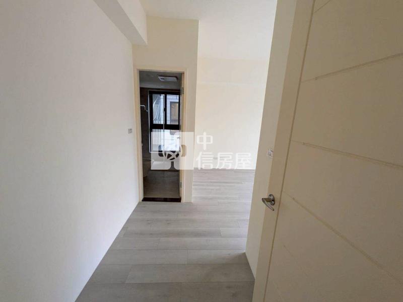 宜誠阿麗拉低樓層3+1房房屋室內格局與周邊環境