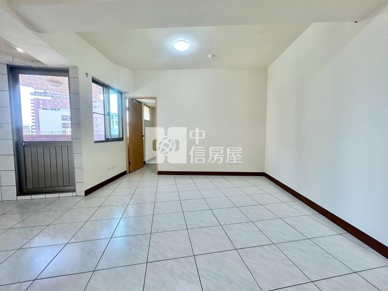 柳川河畔視野三房房屋室內格局與周邊環境