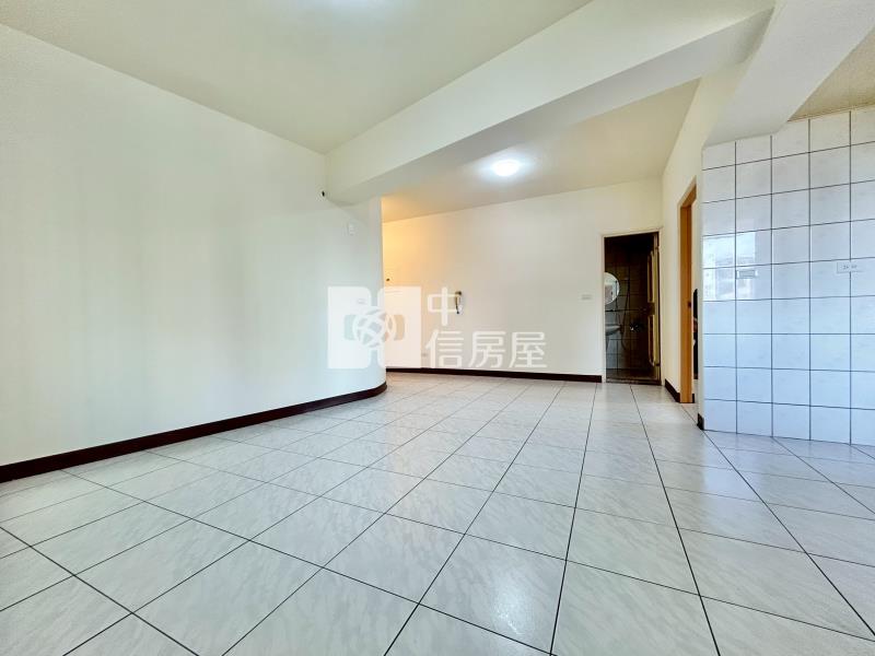 柳川河畔視野三房房屋室內格局與周邊環境