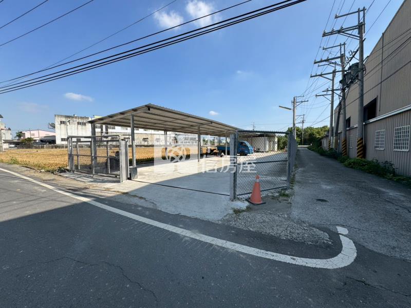 中投旁有水有電小農舍房屋室內格局與周邊環境