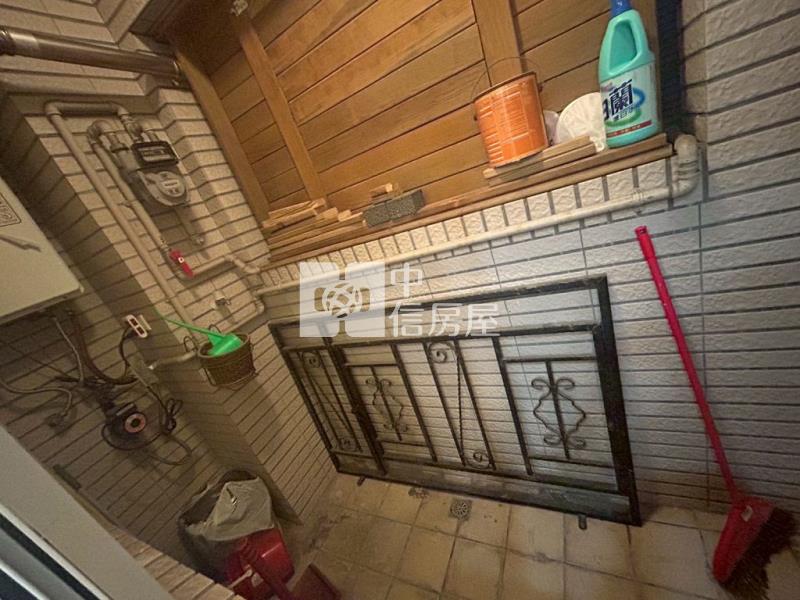 A21捷運站-法國之星2房車(中信卓越團隊)房屋室內格局與周邊環境