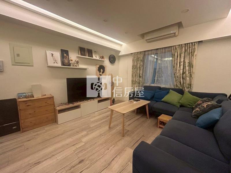 A21捷運站-法國之星2房車(中信卓越團隊)房屋室內格局與周邊環境