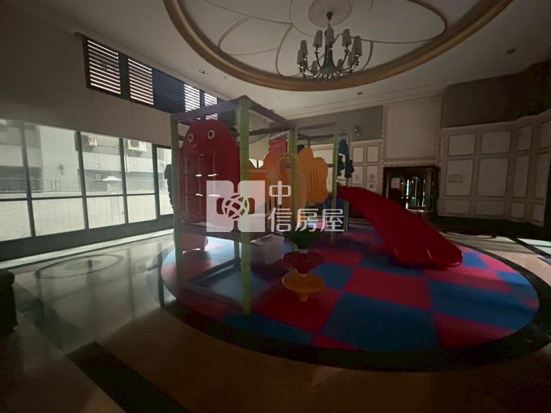 A21捷運站-法國之星2房車(中信卓越團隊)房屋室內格局與周邊環境