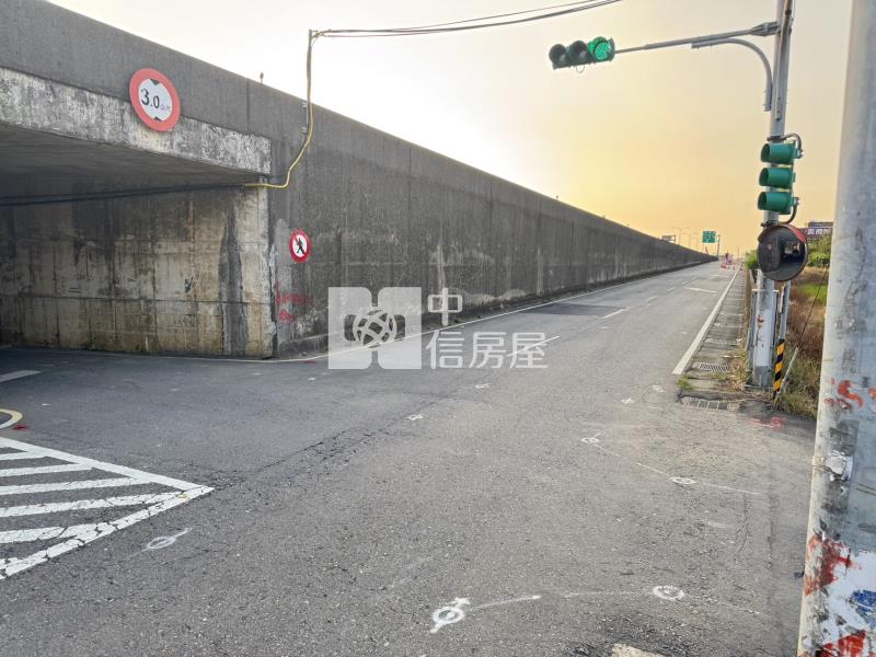 新屋66旁農地+合法資材室房屋室內格局與周邊環境