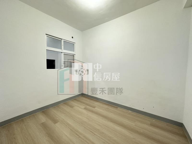 【豐禾】金陵路六段孝親透天房屋室內格局與周邊環境