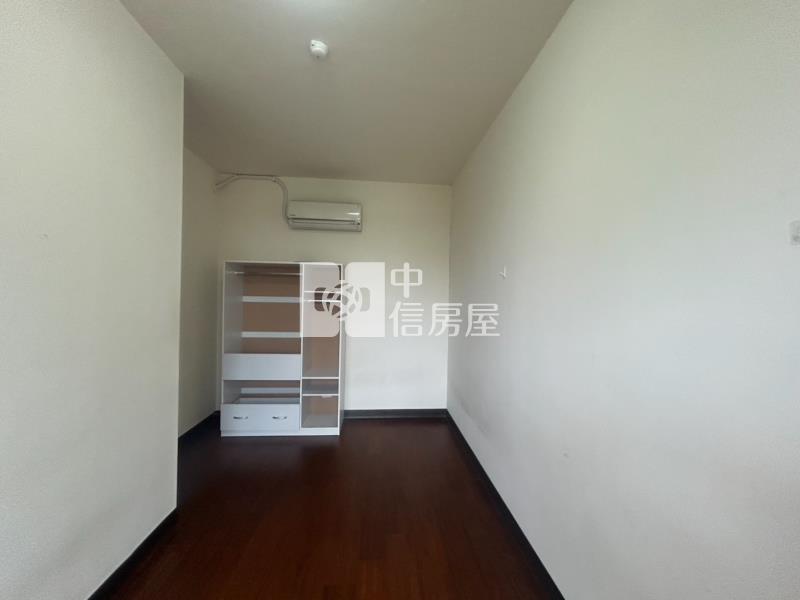 龍岡國中旁美兩房+車位房屋室內格局與周邊環境