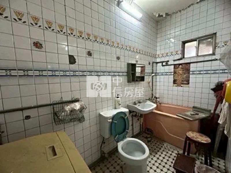 中壢火車站百坪金透店(中信卓越團隊)房屋室內格局與周邊環境