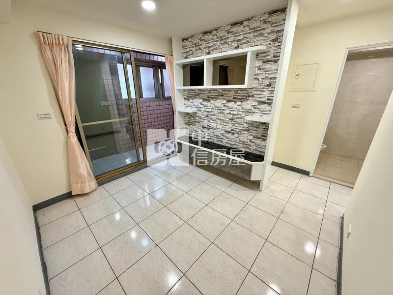 昌平商圈近捷運室內整理兩房美屋房屋室內格局與周邊環境