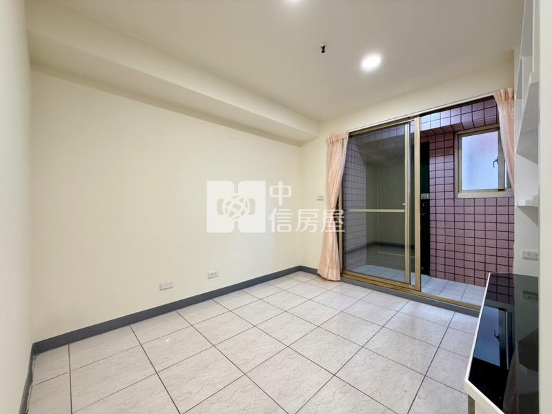 昌平商圈近捷運室內整理兩房美屋房屋室內格局與周邊環境