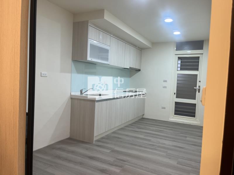 中壢夜市全新整理2房美寓房屋室內格局與周邊環境