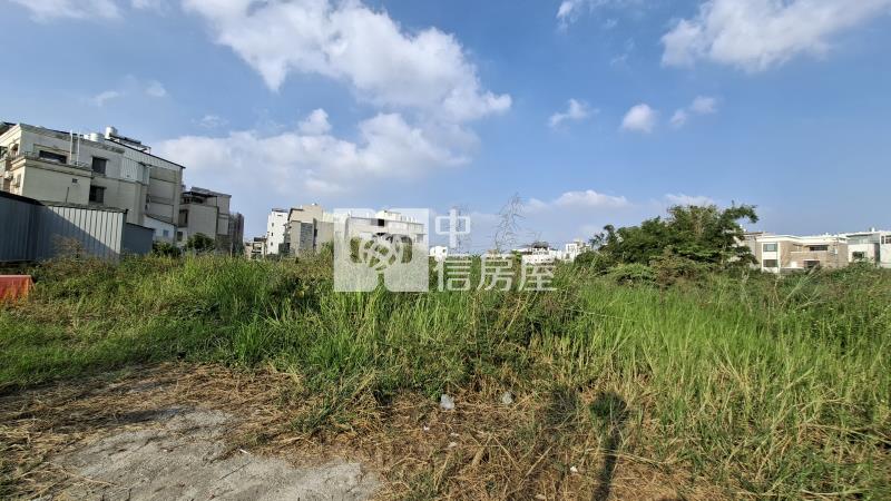 仁德中正路30米路面建地房屋室內格局與周邊環境