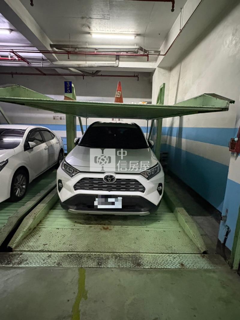 文心森林公園3+1房附機械休旅車位房屋室內格局與周邊環境