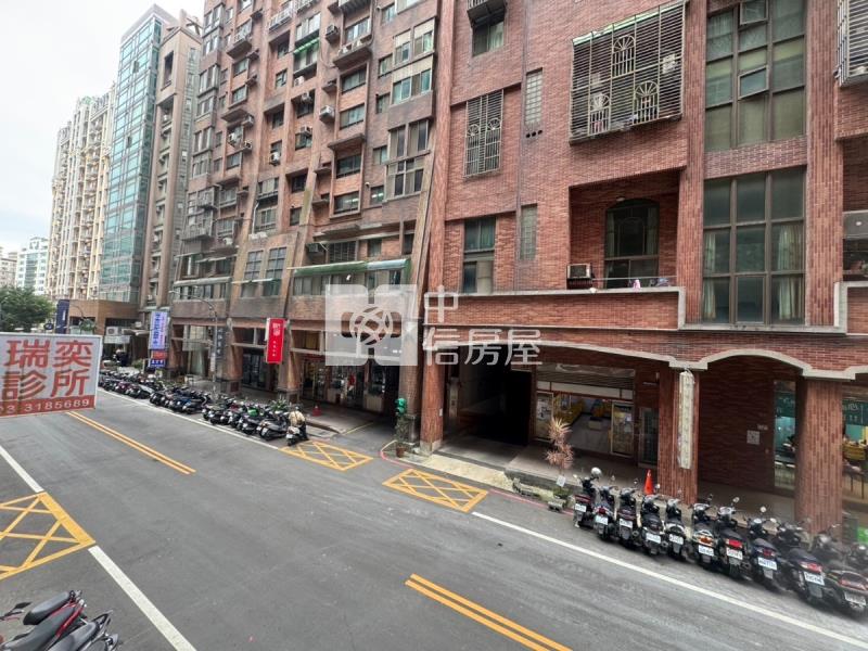 九揚天下精美三房房屋室內格局與周邊環境