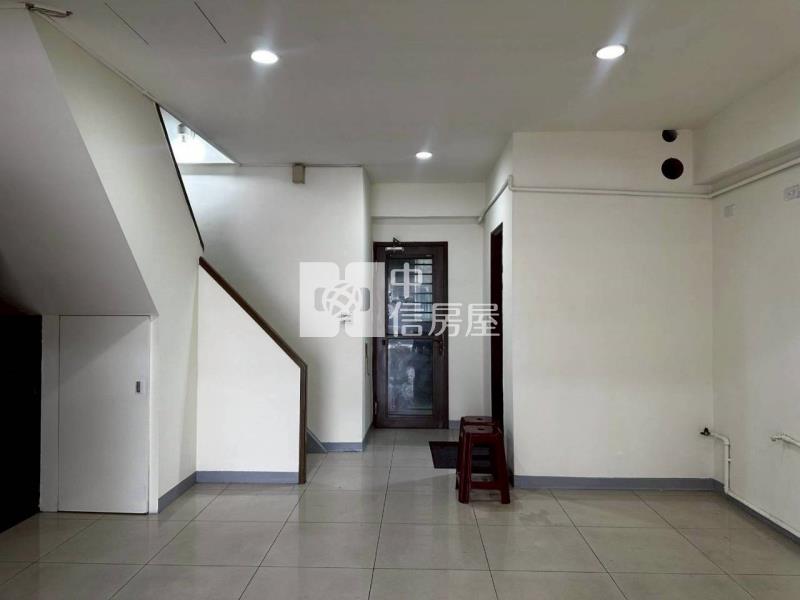 長庚特區店面房屋室內格局與周邊環境