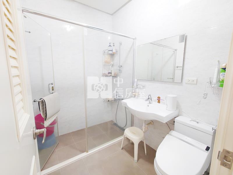 順天領航家2+1房平車房屋室內格局與周邊環境