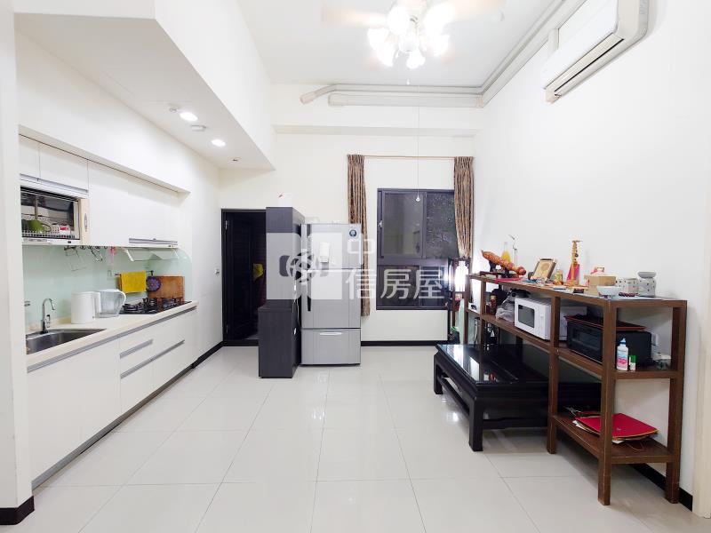 順天領航家2+1房平車房屋室內格局與周邊環境