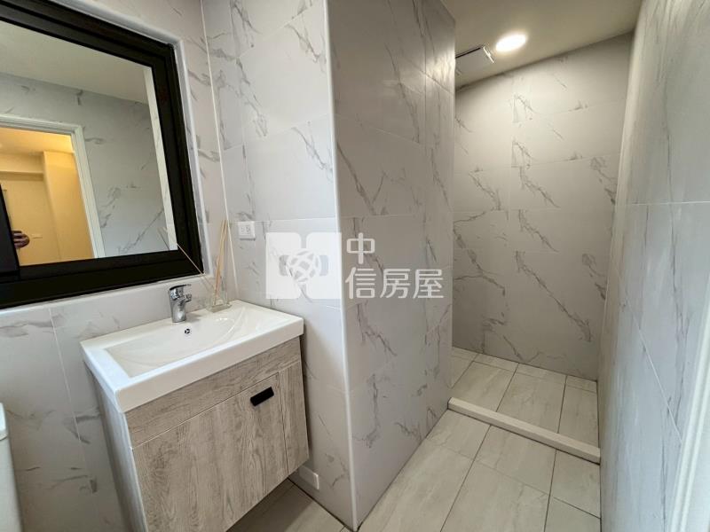 (吉祥大廈)中國醫一中商圈全新整理三房尬室外平車美屋房屋室內格局與周邊環境