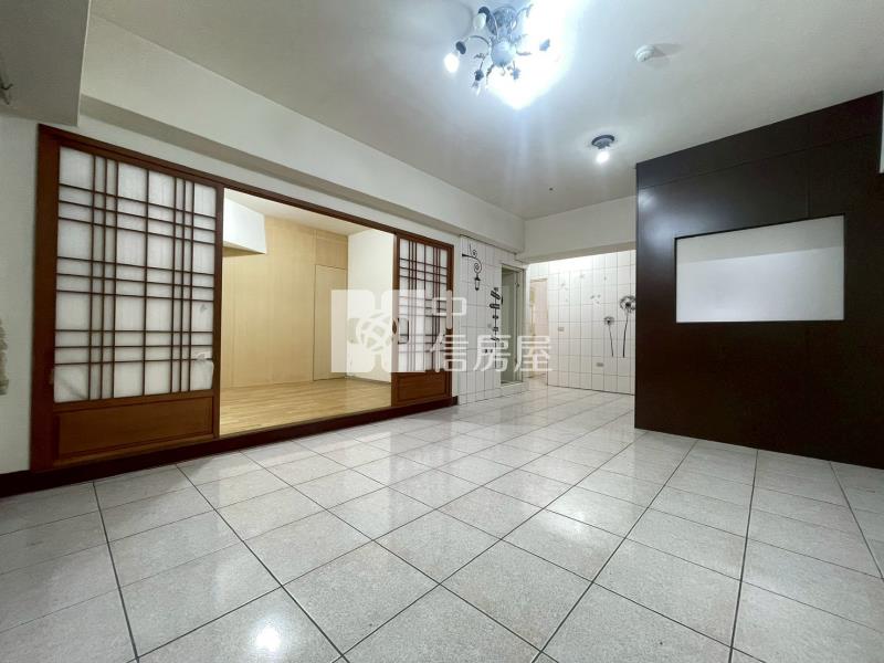 新營小資成家房屋室內格局與周邊環境