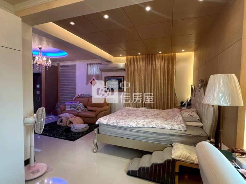 ▲翠峰景觀三車位大透天房屋室內格局與周邊環境