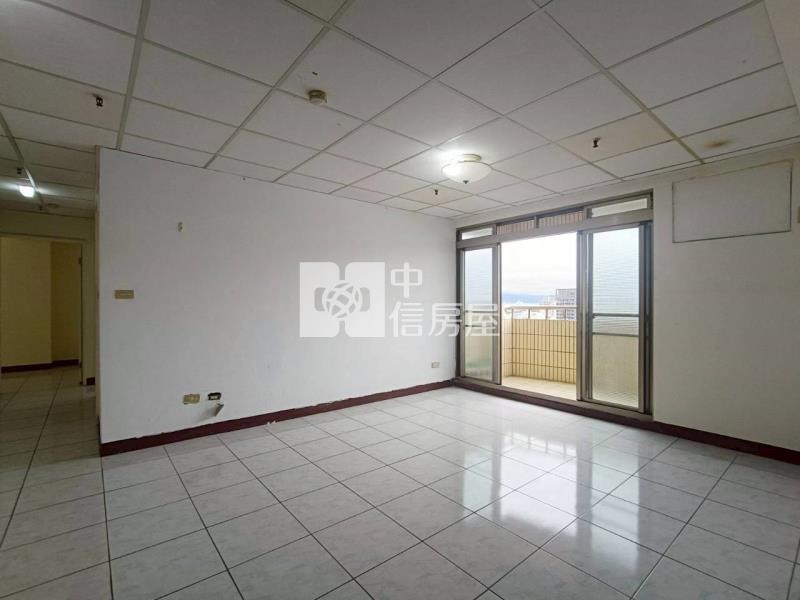 秀泰旁福聯新城高樓美華廈房屋室內格局與周邊環境