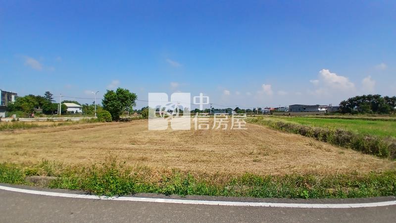 ㊣月桃路前後臨路農地601房屋室內格局與周邊環境