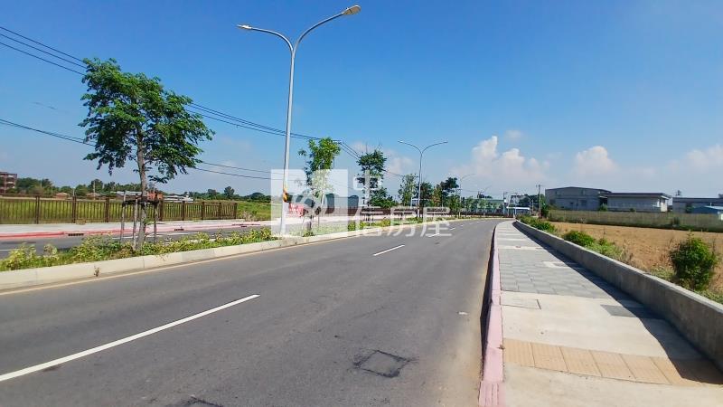 ㊣月桃路前後臨路農地601房屋室內格局與周邊環境