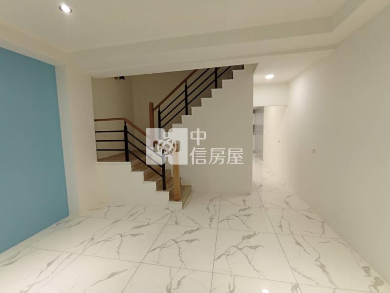 新都路整新透天房屋室內格局與周邊環境