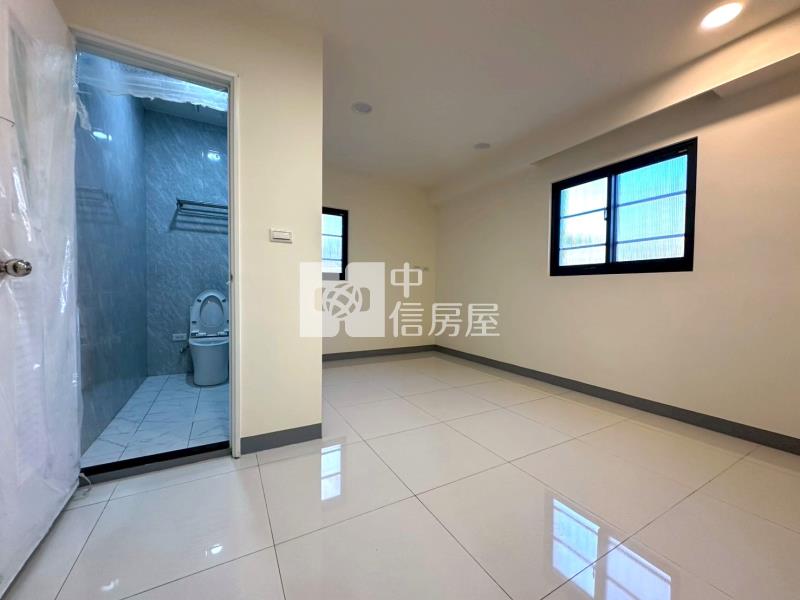 桃園國中旁整新4房美寓房屋室內格局與周邊環境