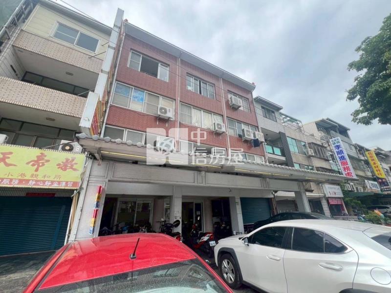 小港森林公園正路上大地坪大面寬便宜金店面房屋室內格局與周邊環境