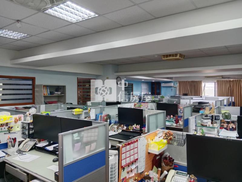 平興國中大坪數住辦房屋室內格局與周邊環境