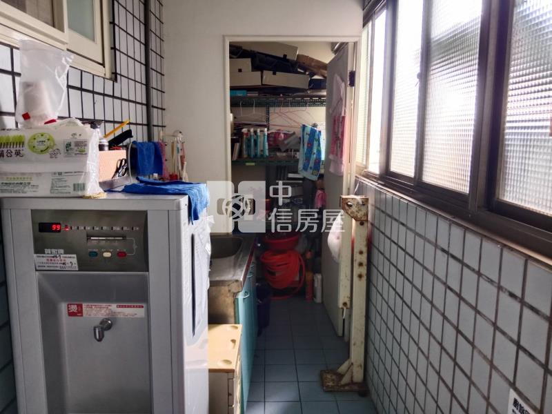 平興國中大坪數住辦房屋室內格局與周邊環境
