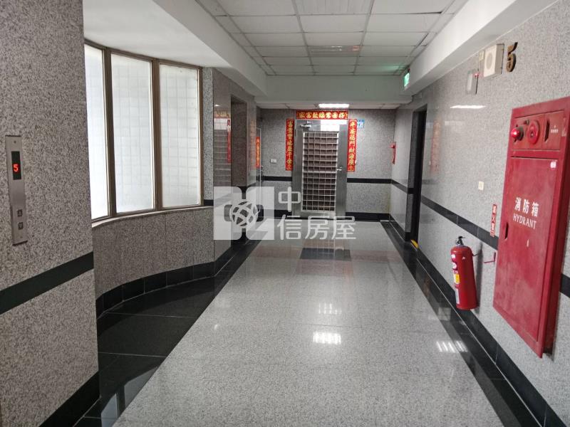 平興國中大坪數住辦房屋室內格局與周邊環境