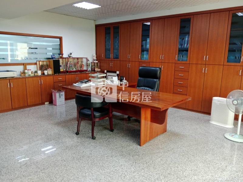 平興國中大坪數住辦房屋室內格局與周邊環境