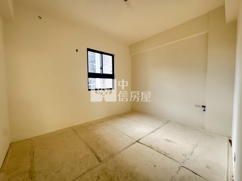 仁和全新電梯別墅A房屋室內格局與周邊環境