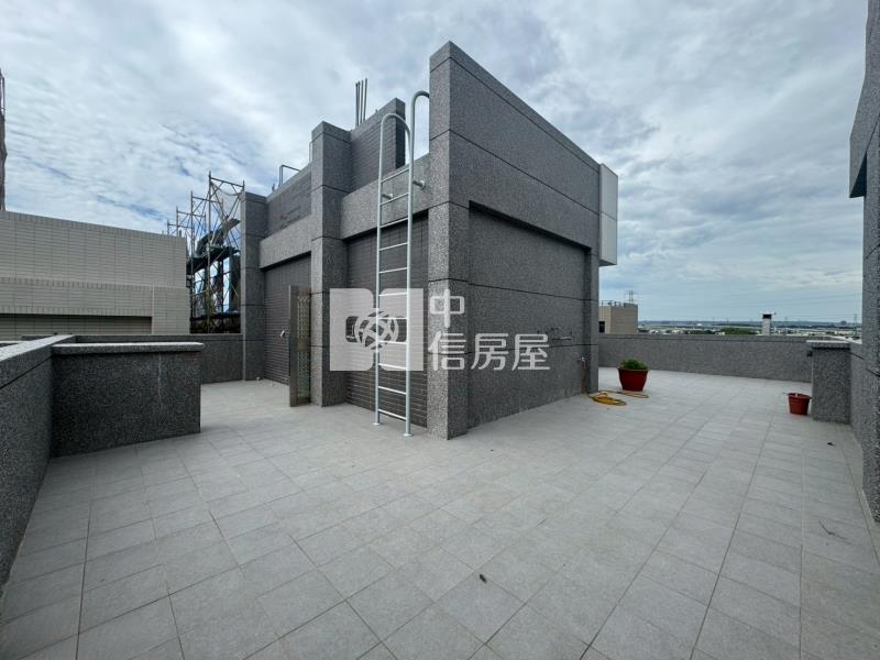 仁和全新電梯別墅A房屋室內格局與周邊環境