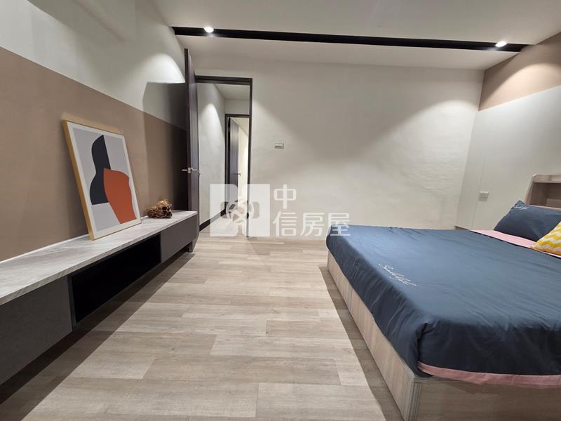 新高市場吃市透店房屋室內格局與周邊環境