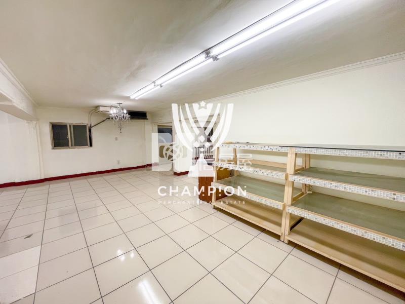 【冠軍】安樂路一段賺錢大店面房屋室內格局與周邊環境