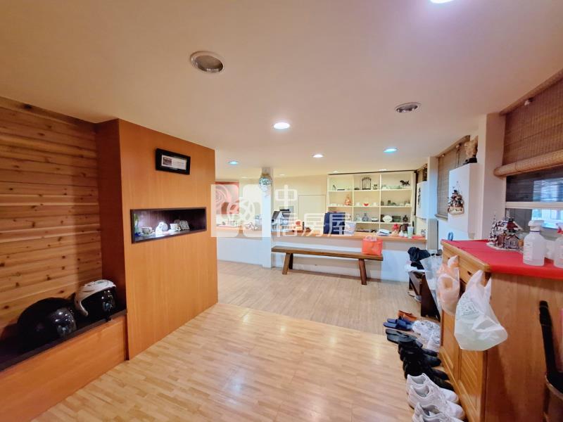 百年大鎮豪華招待所房屋室內格局與周邊環境