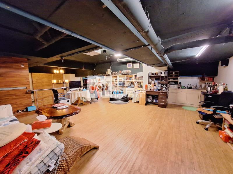 百年大鎮豪華招待所房屋室內格局與周邊環境