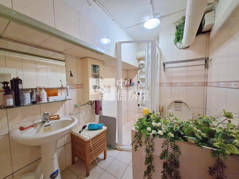 百年大鎮豪華招待所房屋室內格局與周邊環境