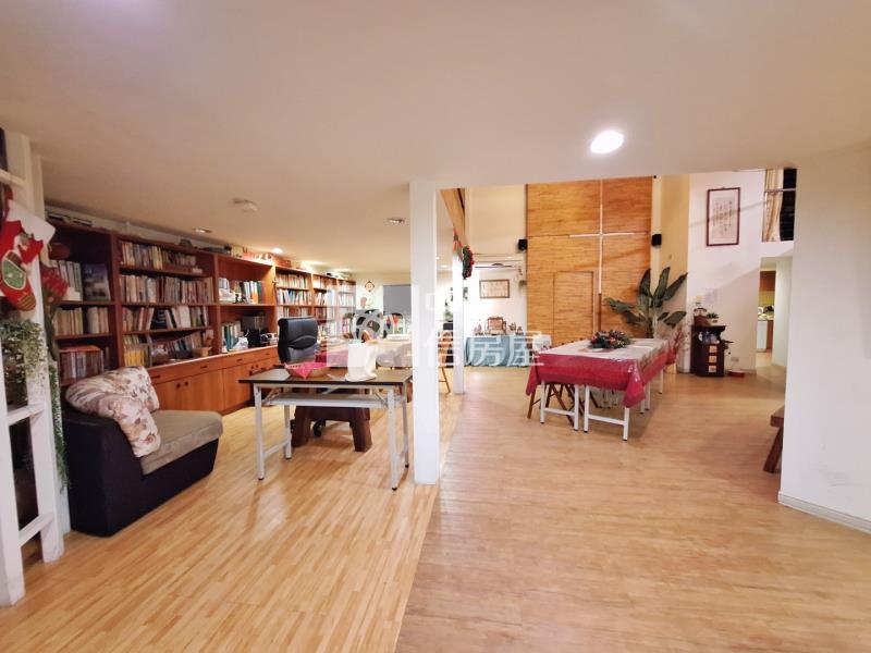 百年大鎮豪華招待所房屋室內格局與周邊環境