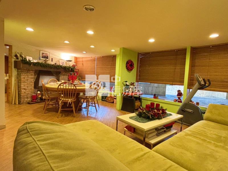 百年大鎮豪華招待所房屋室內格局與周邊環境