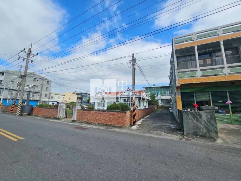 下營茅港尾漂亮建地房屋室內格局與周邊環境