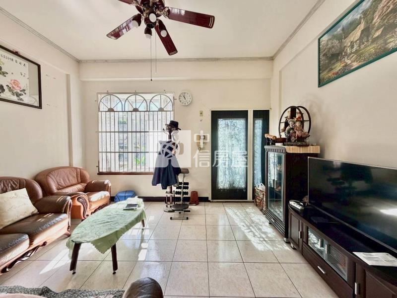 龍潭行政園區旁庭院花園雙車位美墅房屋室內格局與周邊環境