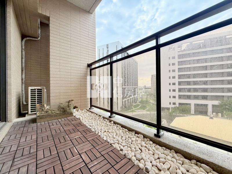 櫻花沐然三房平車房屋室內格局與周邊環境